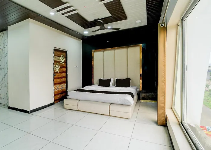 Hotel O Golden Wings