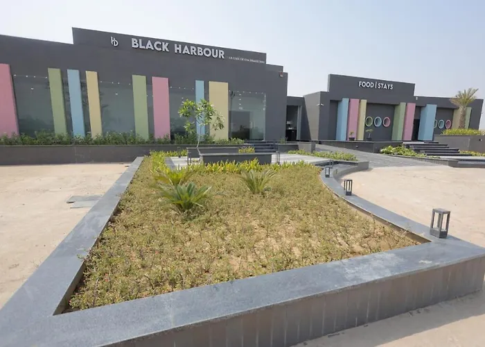 Hotel Black Harbour - A Unit Of Om Shanti Inn