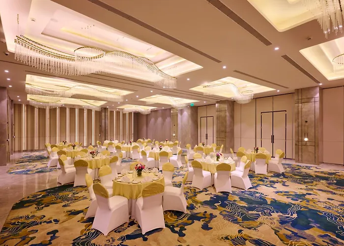 Riviera Sarovar Portico Pathankot