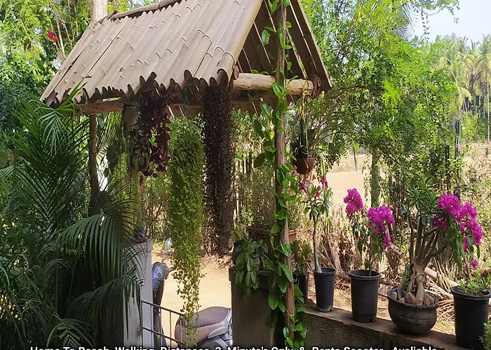 Sarvesh Arundekar Home Stay In Beach Side Ac Room