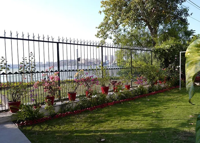 Lago Villa Bhopal