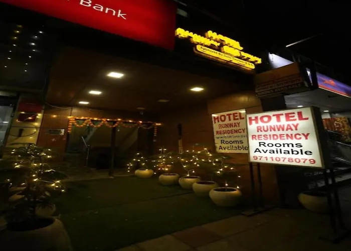 Runway Residency At Pitampura Bed & Breakfast New Delhi