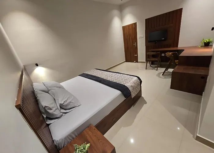 Karippals Inn