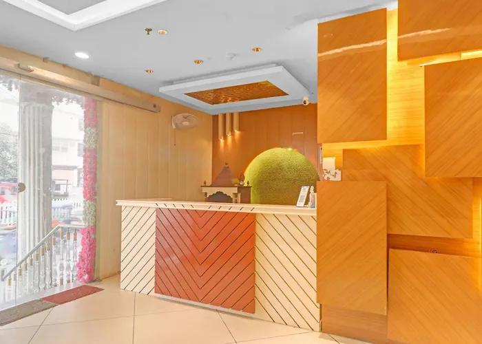 Hotel O Bhavya Residency