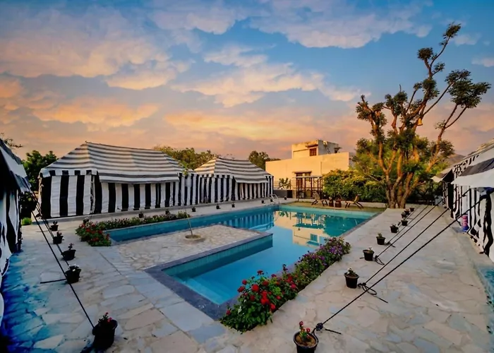 Badi Meadows By Wilkisto Near Fatehsagar Lake