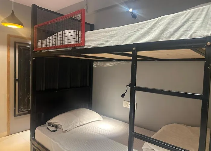 Travotown Hostel And Cowork Koregaonpark Pune
