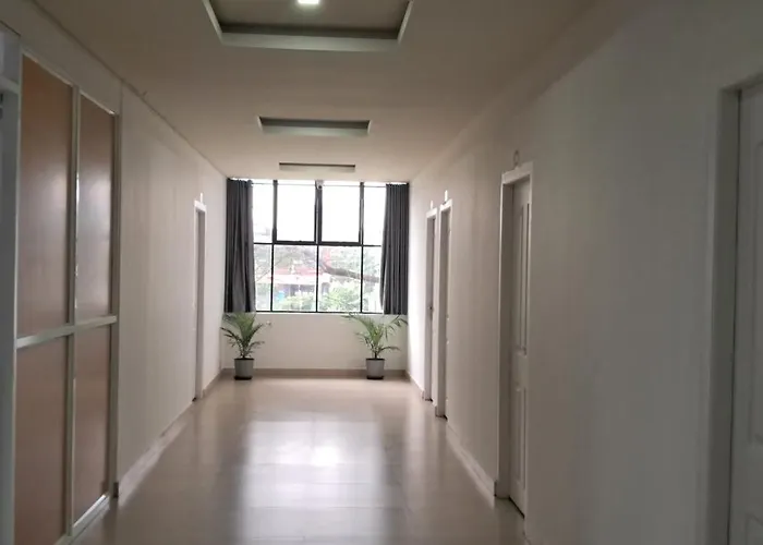 Metro Residency