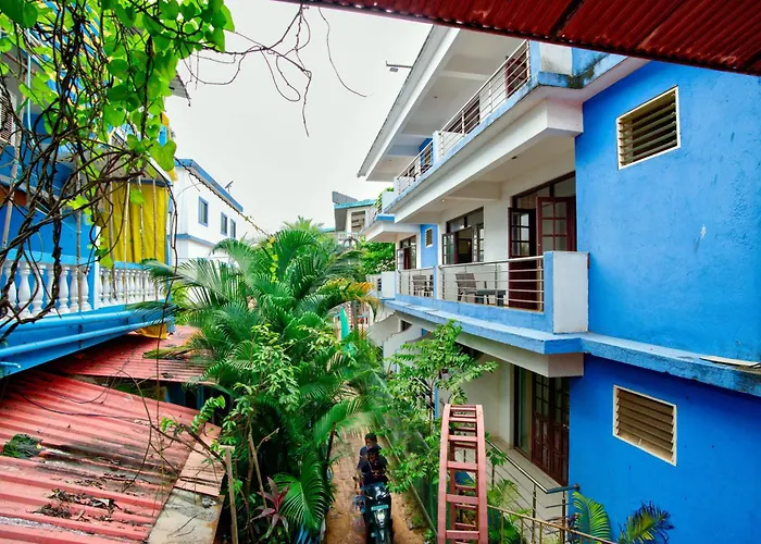 Hotel Sky Blue Baga Goa