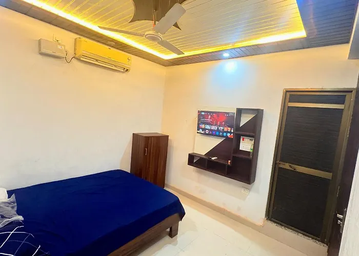 Hotel Mj Inn