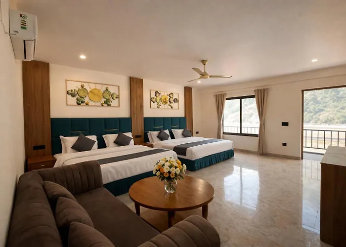 Riverline Gold Resort