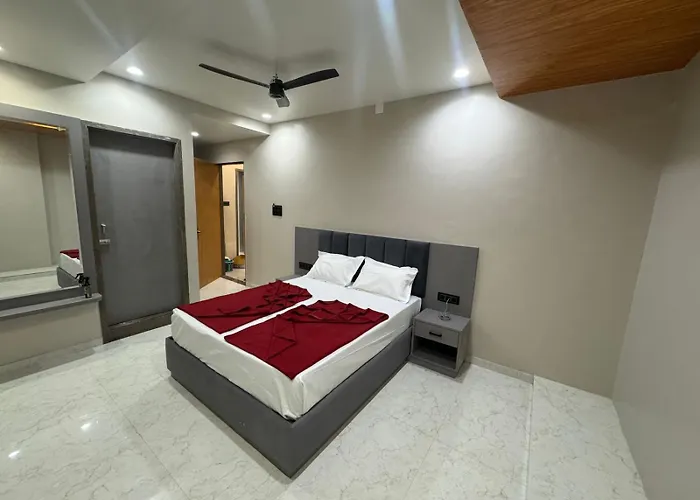 Om Hotel