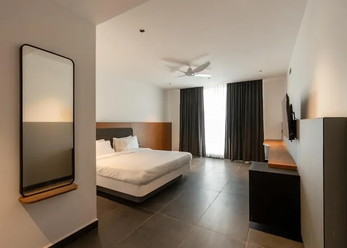 Avm Elite Suites Malur
