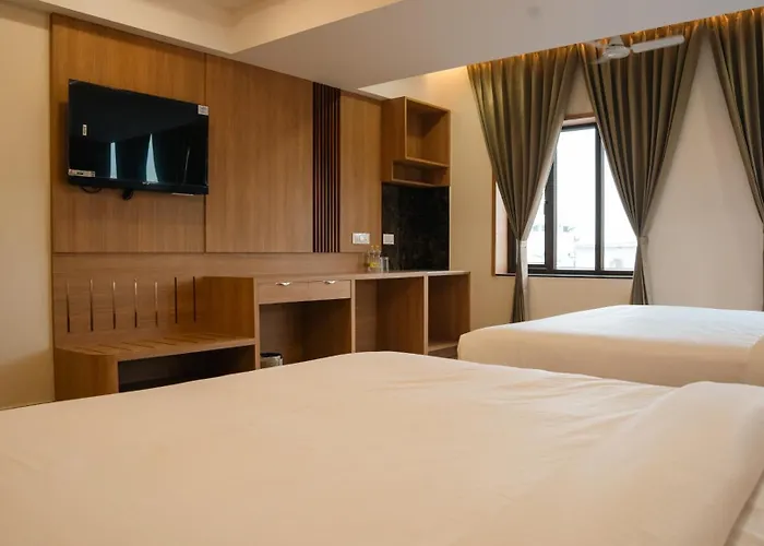 Hotel M7 Plaza