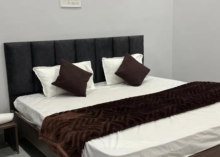 Hotel Sarkar