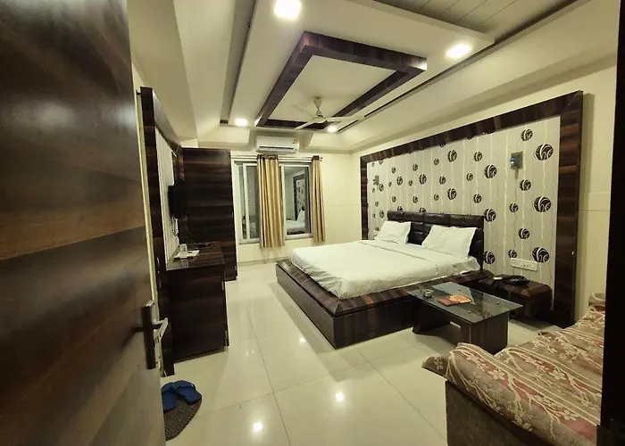 Hotel Sai Kripa Dewas