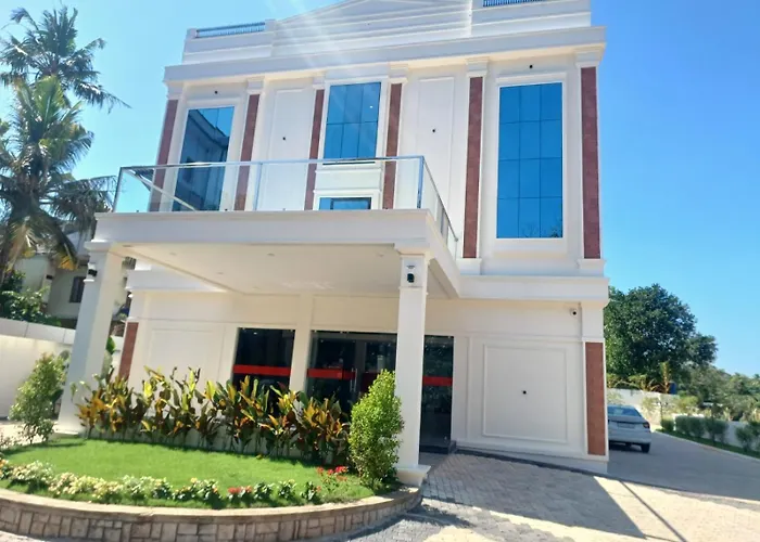 Hotel Maas Residency