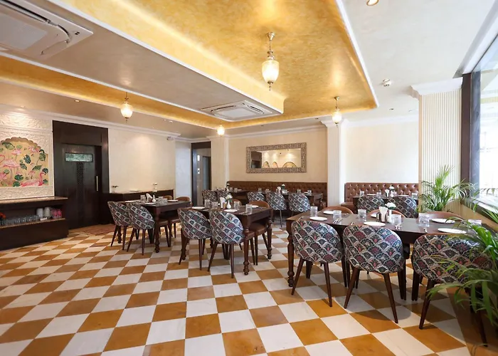 Ved Mahal