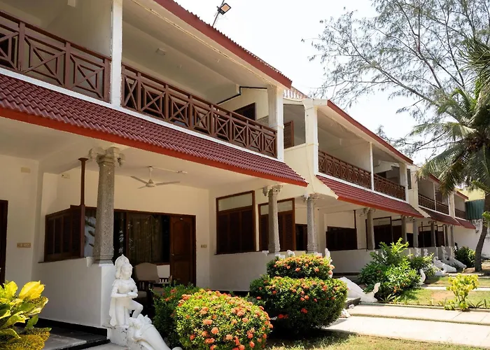 Sea Breeze Beach Resort Mahabalipuram