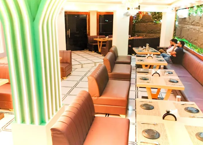 Hotel Rinkesh Grand