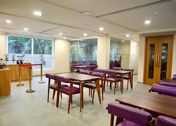 Hotel Hanata Kochi