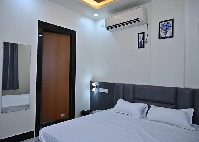 Hotel Radhe
