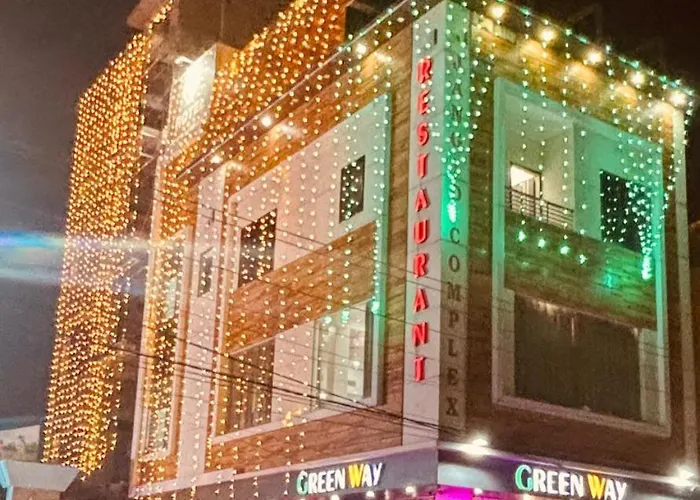 Green Way Hotel & Restaurant