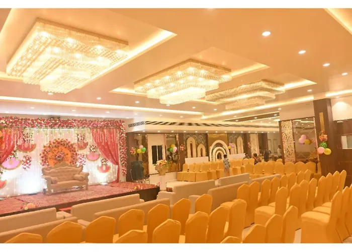 Hotel Shree Nikatan