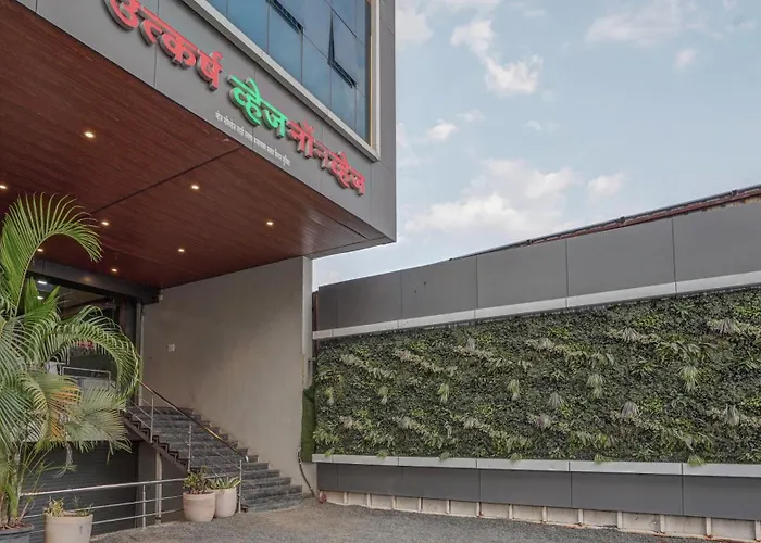 Utkarsh Hotel & Lodging