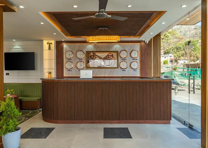 Perfectstayz Luxe Kapilaz - Jacuzzi Rooms