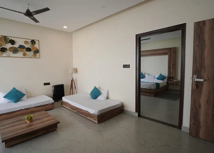 Corbett Valley View Stay & Restaurant
