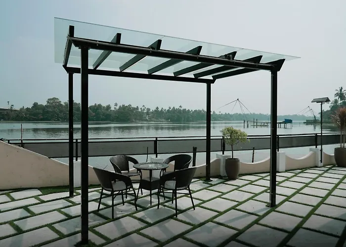 Dretreat Varapuzha