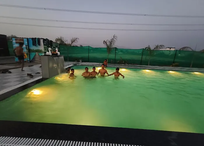 Kansro Hive Resort