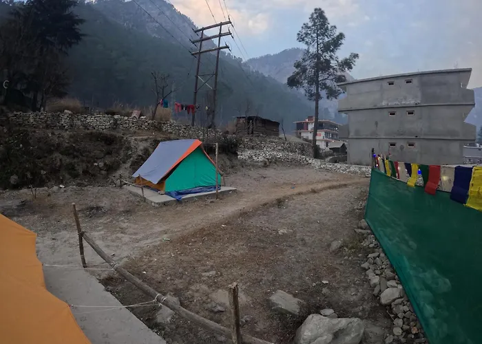 Kasol Shalom Camps & Cafe