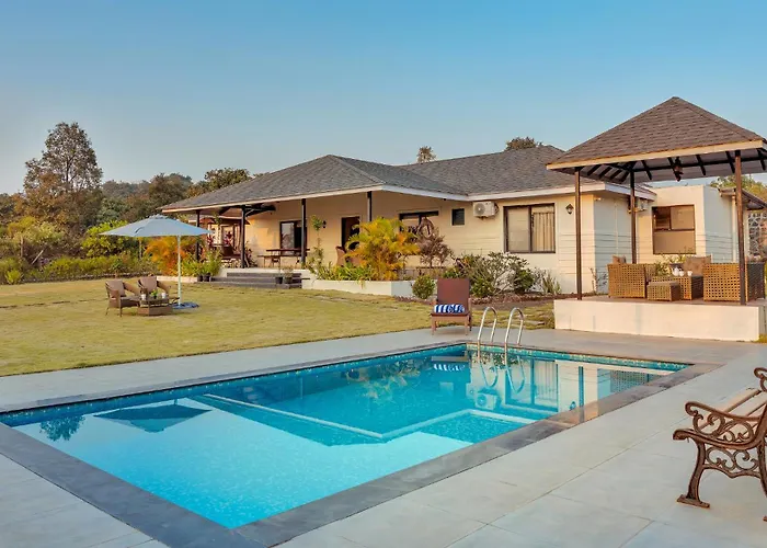 Saffronstays Green Lawns