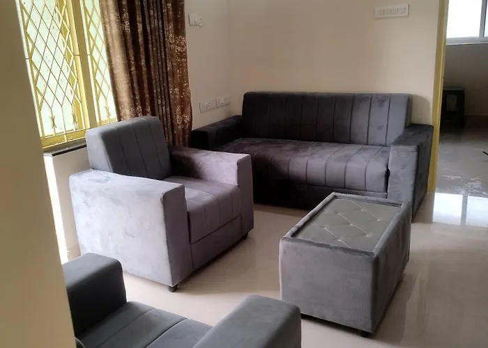 Rahuls 3Bhk Service Apartment Near Decathalon Sports