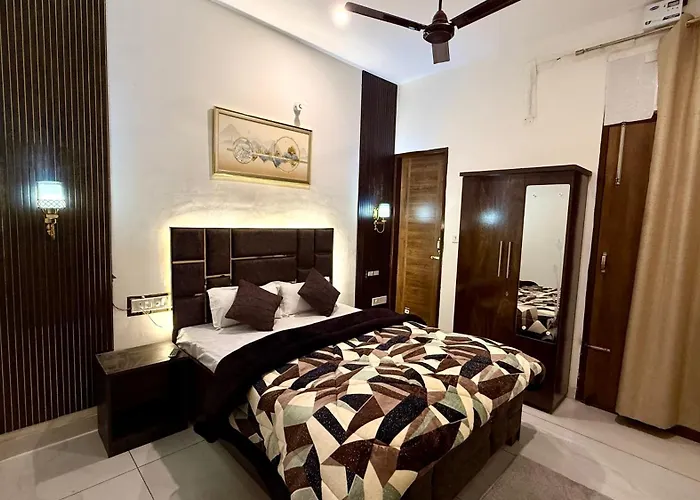 Sukoon Stays 2Bhk Near Chandigarh Airport
