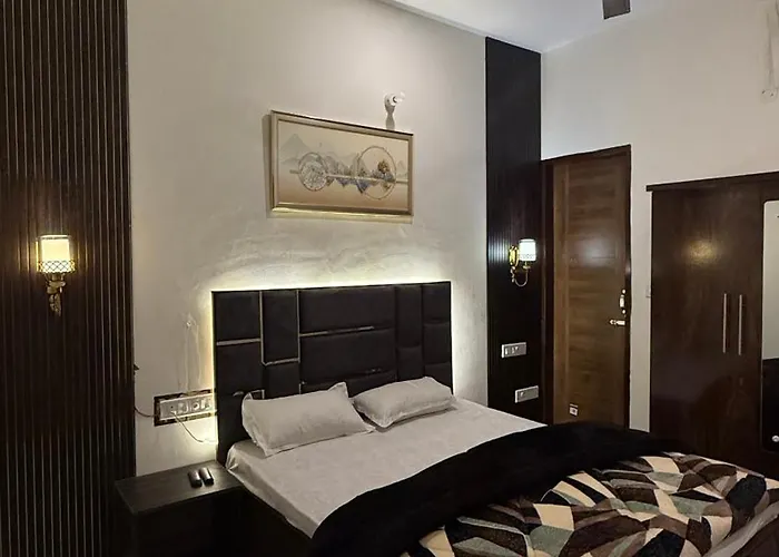 Sukoon Stays 2Bhk Near Chandigarh Airport