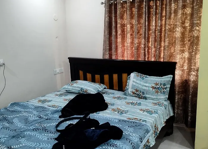 Rahuls 3Bhk Service Apartment Near Decathalon Sports