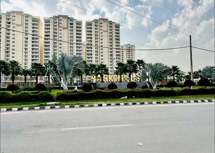 Skynest - 3Bhk - Airport Road Mohali - For Corporate & Families