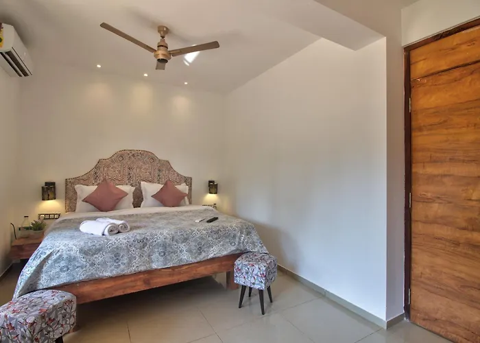 Beach Guest House