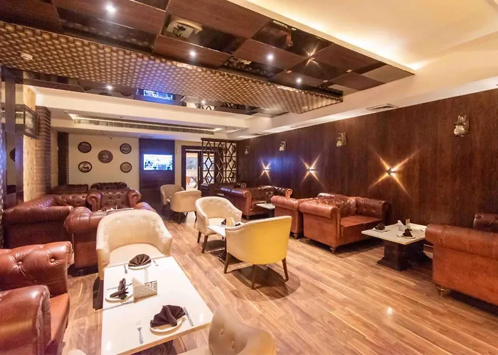 The Grand Ambassador Hotel Phagwara