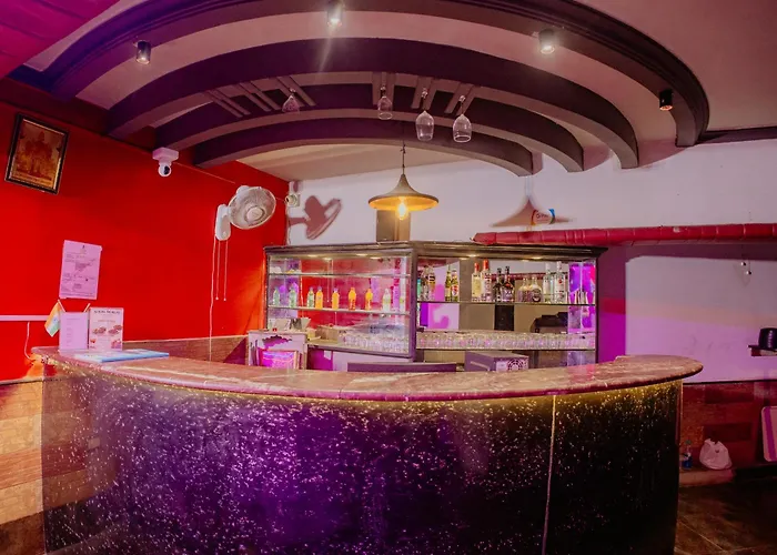 Om Shiv Hotel Formerly The Treat Hotel Madgaon