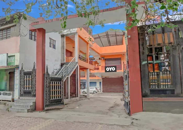 Oyo 81389 Hotel Siddhi Vinayak