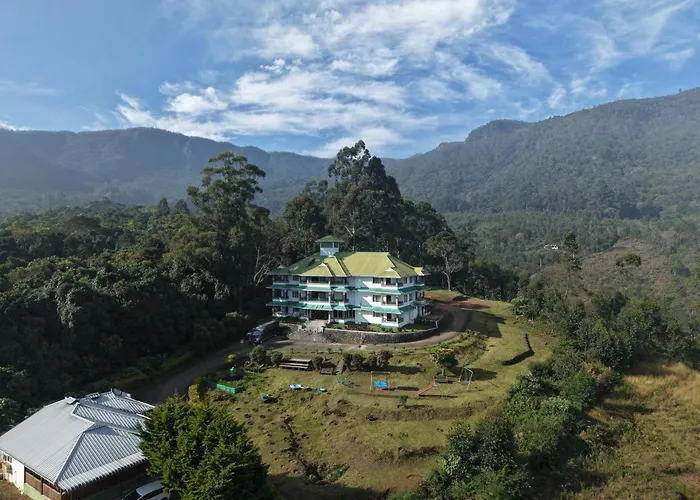 Shola Heaven Resort