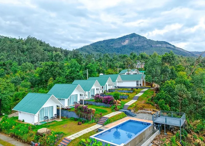 Gardenia Pool Resort Kanthalloor By Voye Homes Mountain View Stay Near Bhramaram View Point