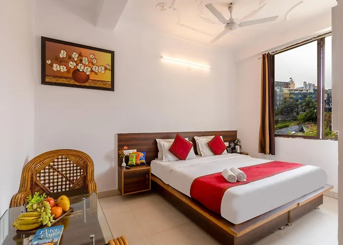 Hotel Indra Palace At Tapovan