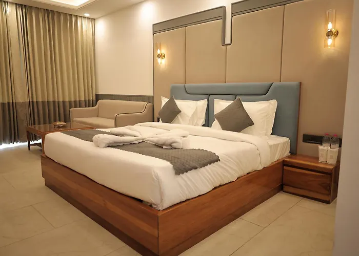 Namaste Corbett Resort And Spa