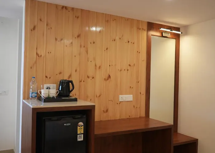 Parag Resort Kasauli