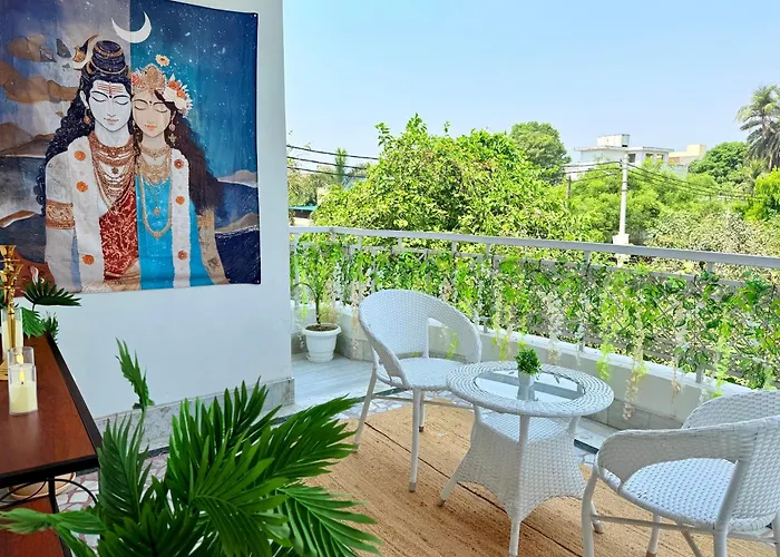 Shaam E Banaras Villas By Aangan