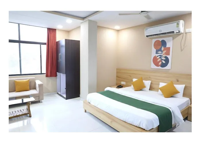 Hotel Vallabh Vilas